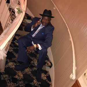 Meet your Posher, Reginald